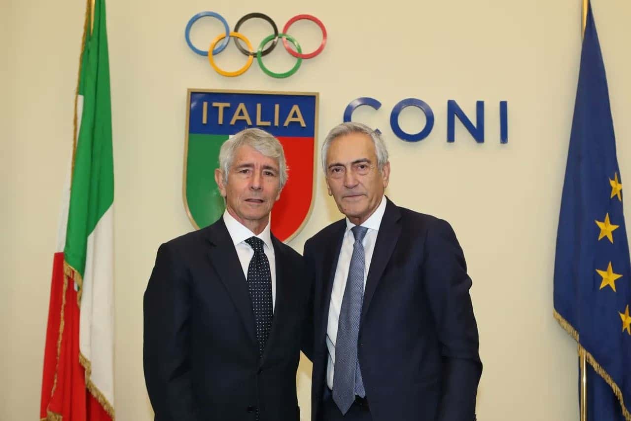 الدار - دعا وزير الرياضة الإيطالي، أندريا أبودي، اليوم الأربعاء، رئيس