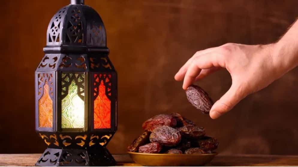 مع قرب حلول شهر رمضان الكريم، تتجه أنظار الصائمين إلى كيفية الحفاظ على
