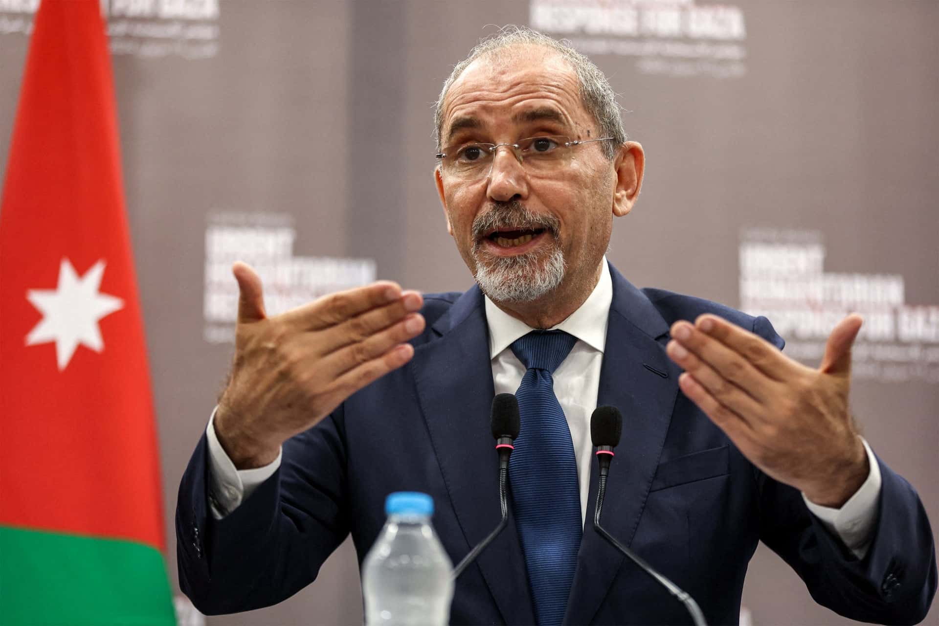 أكد نائب رئيس الوزراء وزير الخارجية وشؤون المغتربين، أيمن الصفدي، اعتز