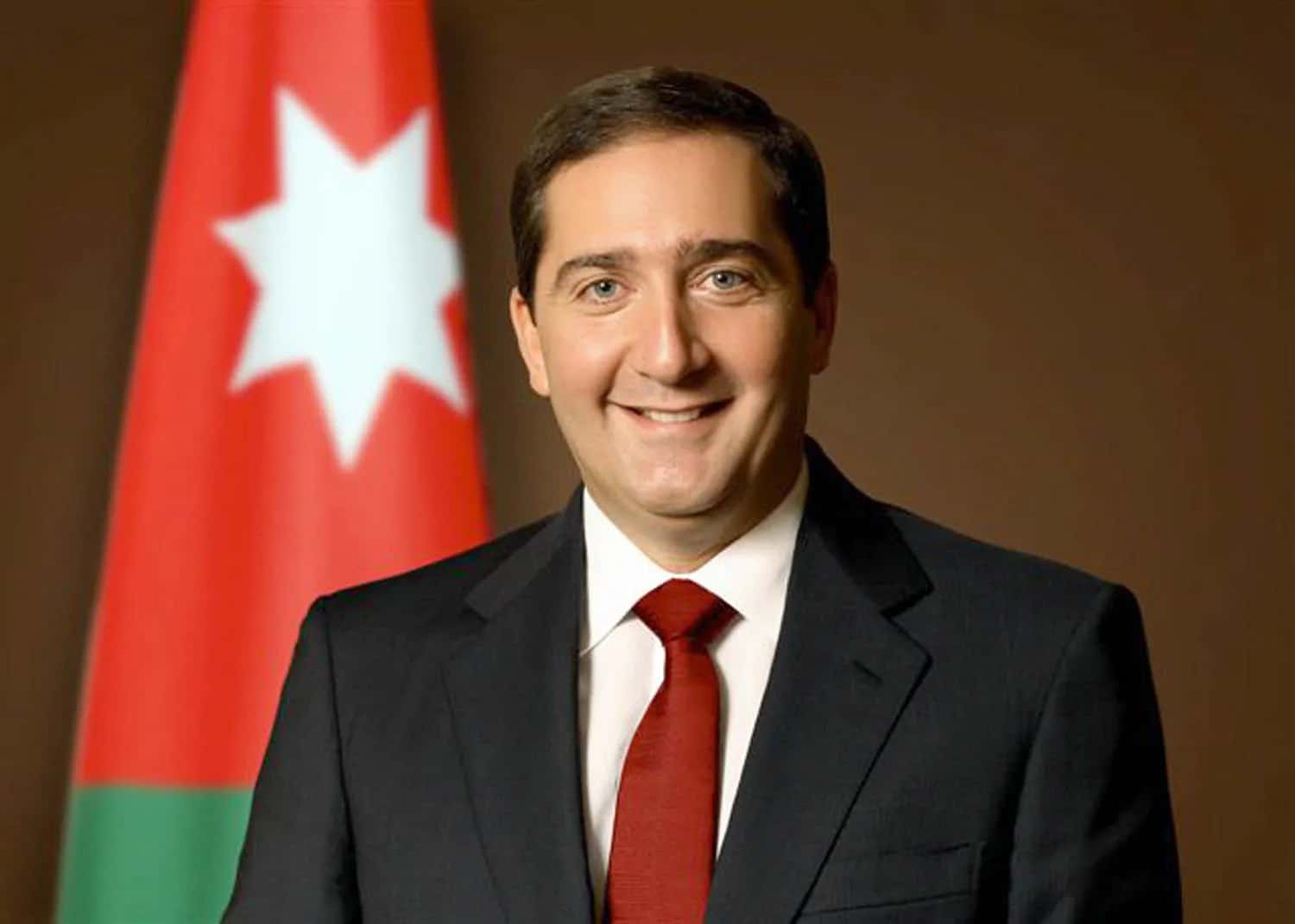 الدار - شدد رئيس الوزراء الأسبق، سمير الرفاعي، خلال ندوة في معهد السيا