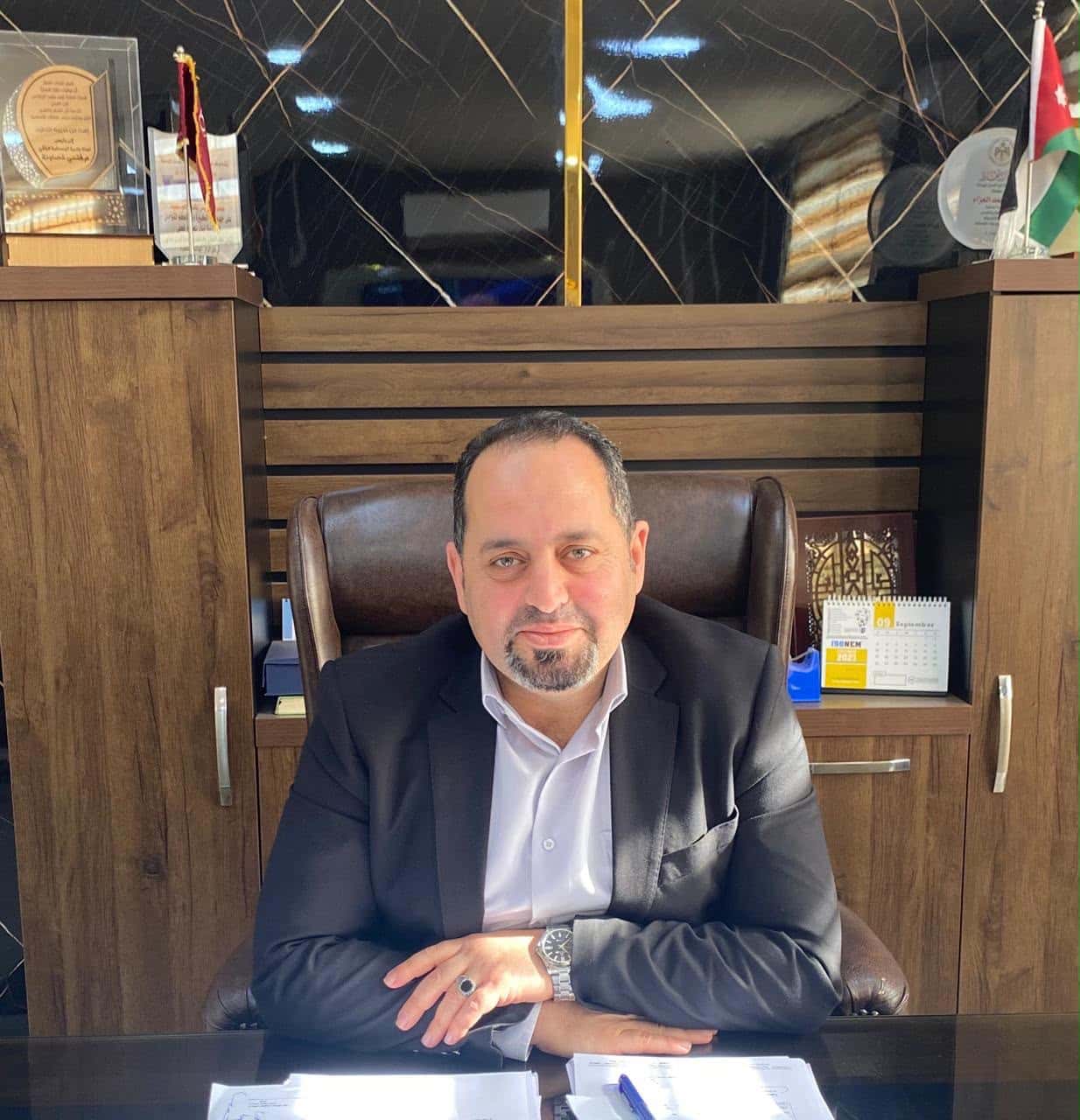 الدار -  بقلم  د. عمّار محمد الرجوب ليست أخطر الأزمات التي يعيشها الإن