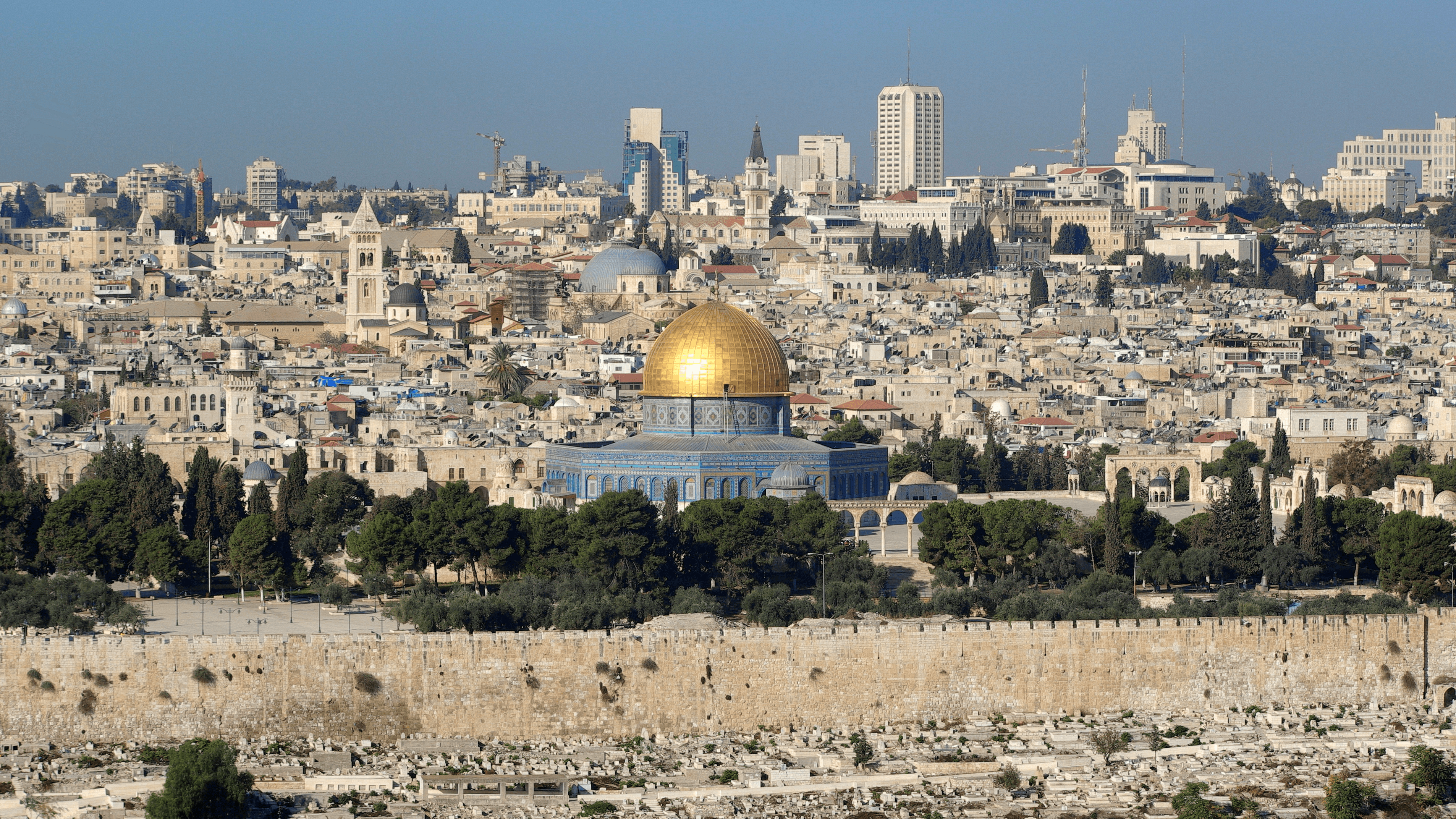 استشهاد طفل فلسطيني برصاص الاحتلال في  شمال القدس