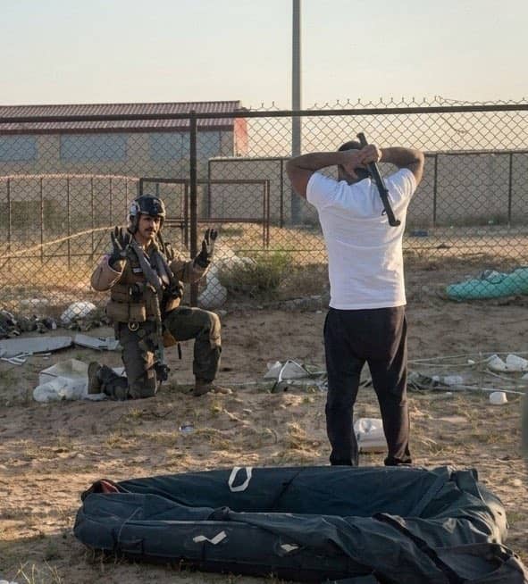 إيران تعرض مكافأة للقبض على طيار أمريكي بعد إسقاط مقاتلته