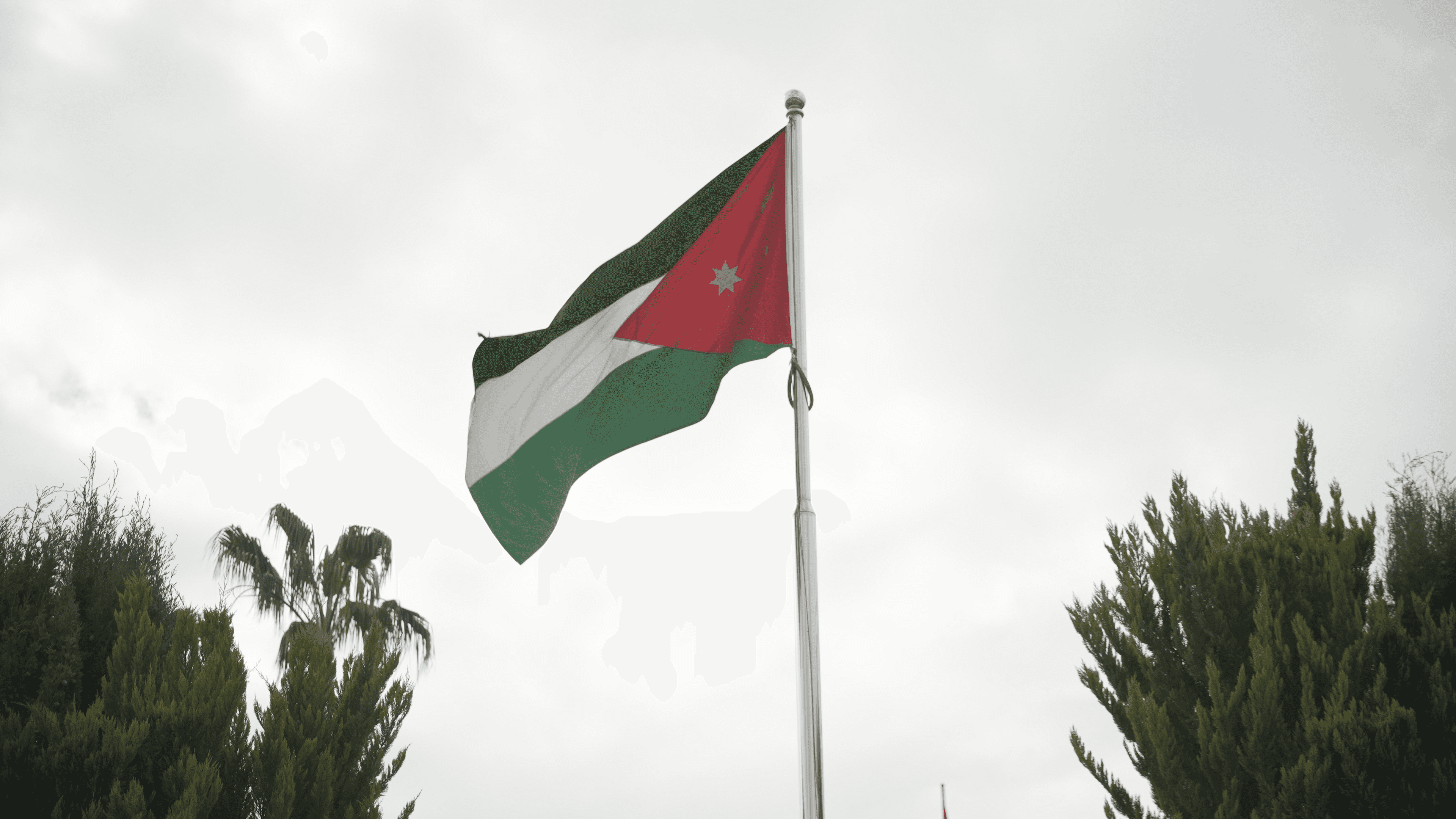 الأردن يدين استهداف الحوثيين للسعودية والسفن التجارية في البحر الأحمر