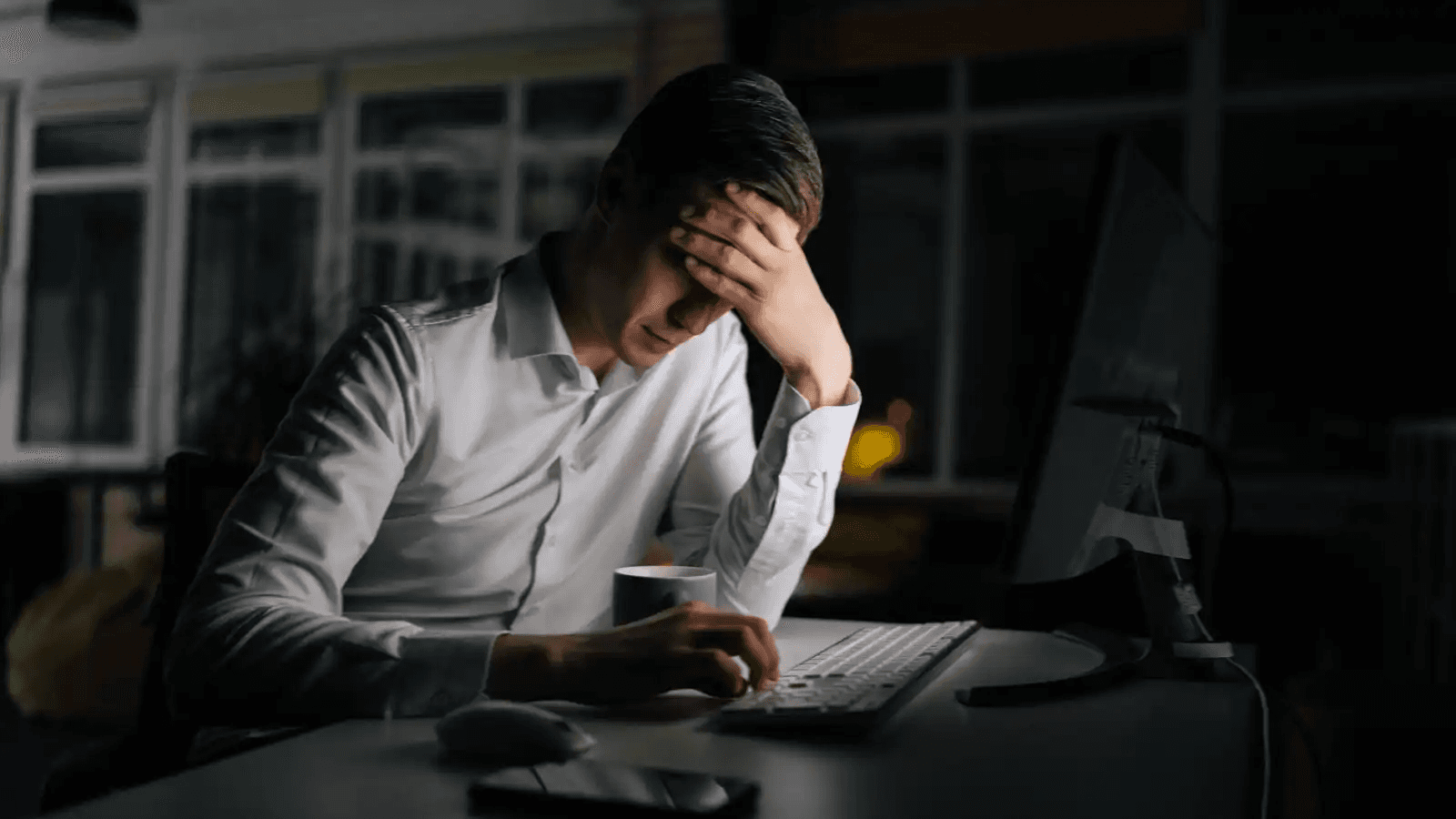 متلازمة التعب المزمن.. أعراض معقدة وعلاج يركز على تخفيف الأعراض