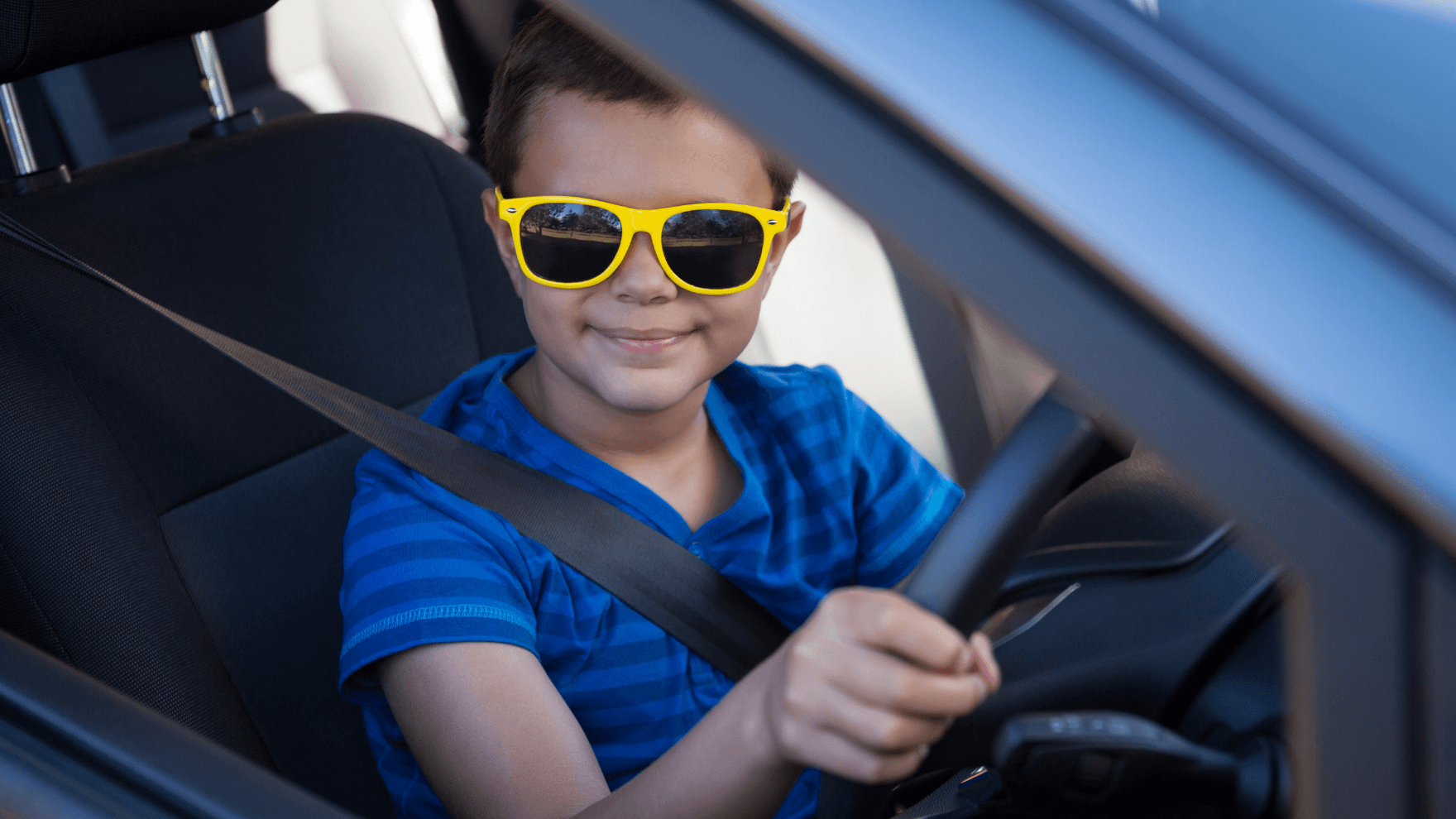 إدارة السير: ضبط حدث يبلغ "15 عاما" يقود مركبة في عمان