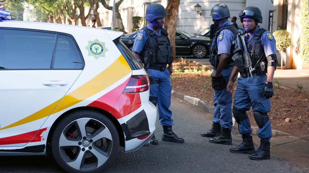 شرطة جنوب إفريقيا: مقتل 10 أشخاص وإصابة 10 آخرين في إطلاق نار  قرب جوهانسبرغ