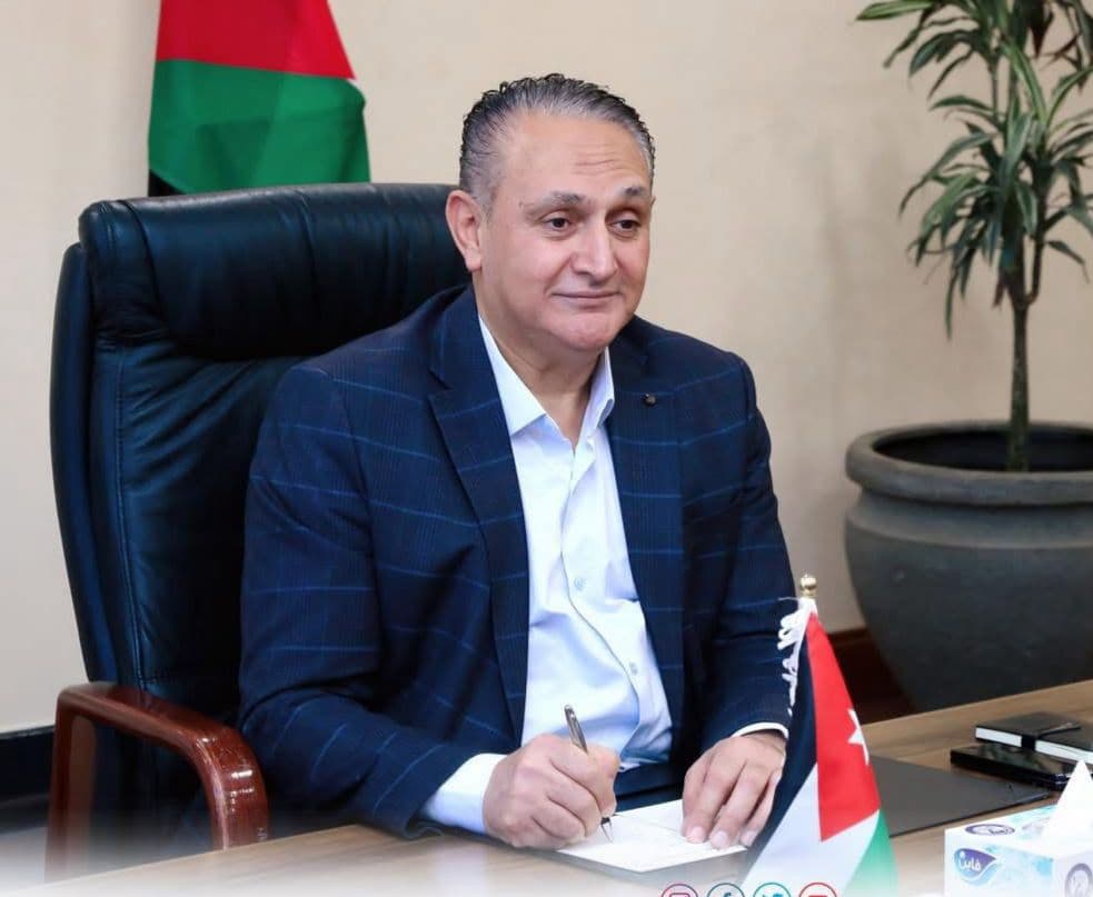 وزير البيئة: مخالفات تصل إلى 500 دينار لمكافحة الإلقاء العشوائي للنفايات