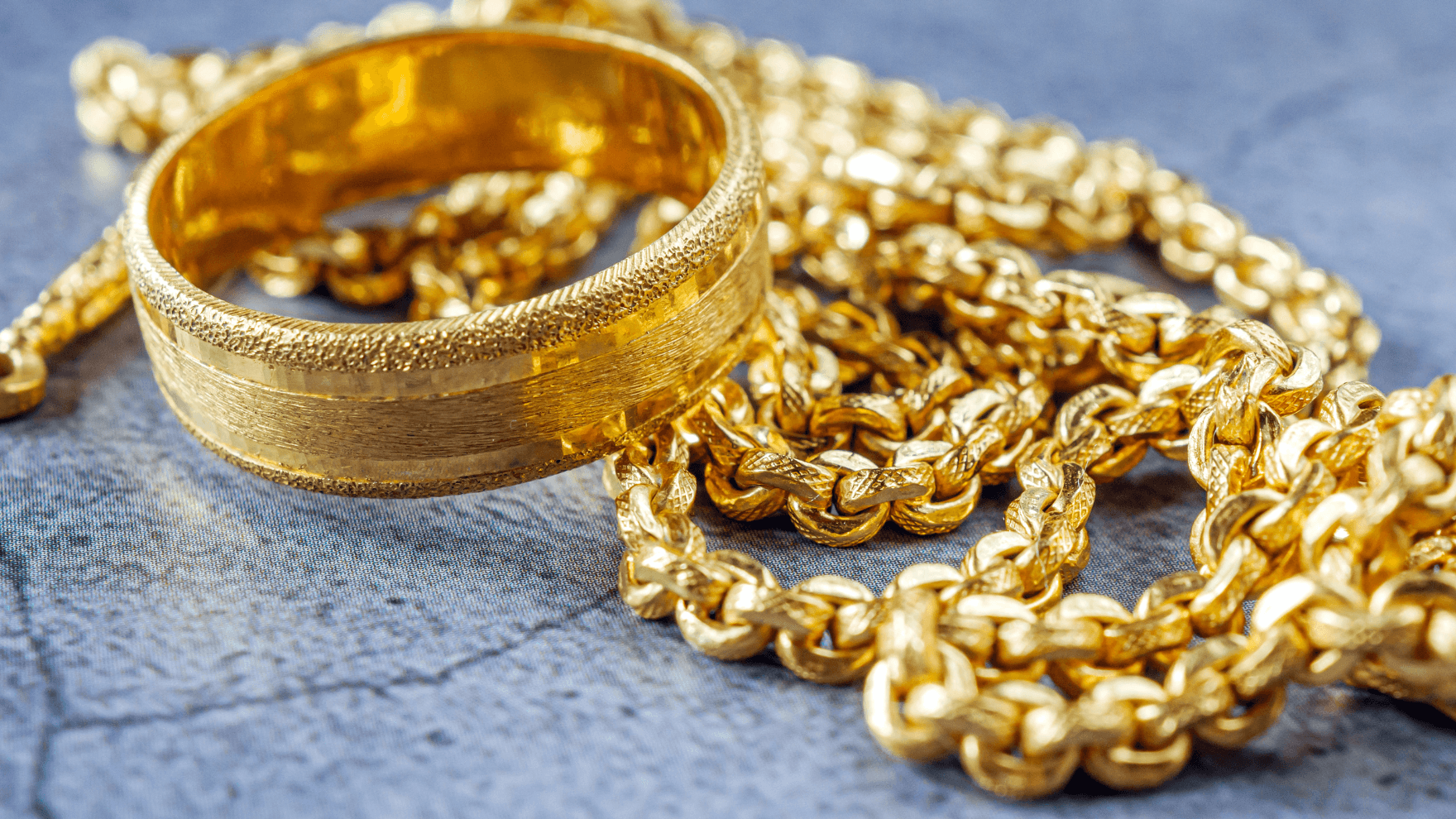 87.800 دينار سعر غرام الذهب عيار 21 في الأردن الأحد