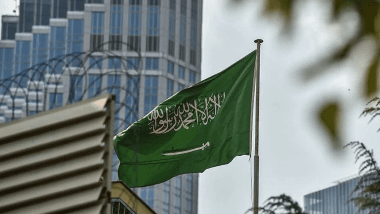 هجمات حوثية تصيب 73 مدنيا في السعودية.. والرياض تدين