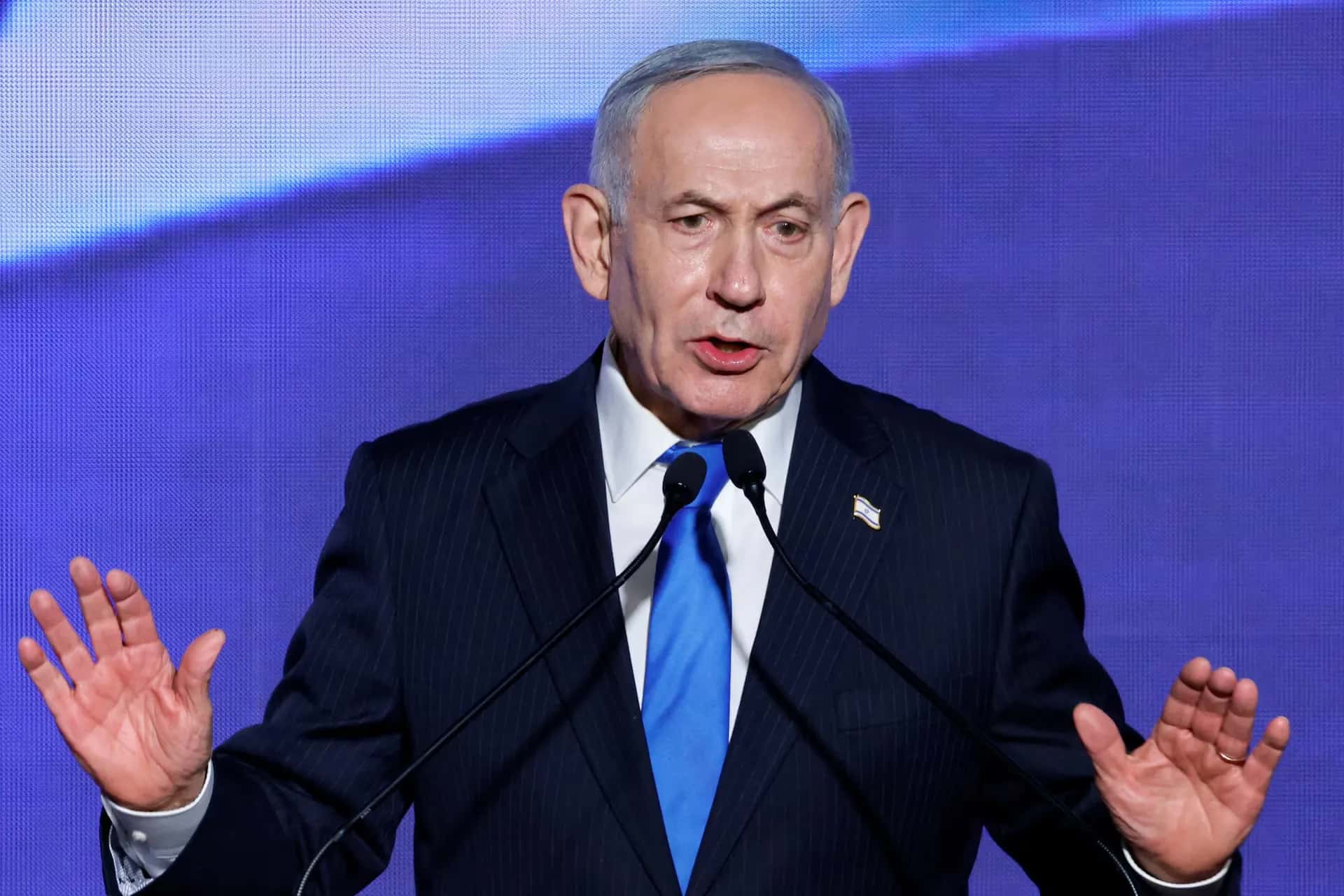 قال رئيس وزراء الاحتلال الإسرائيلي بنيامين نتنياهو الأربعاء إن الحل ال