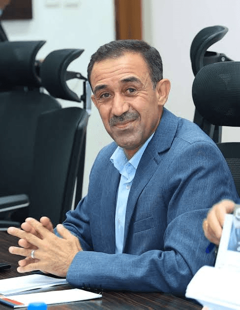 الصوالحة يكتب: الملك في مصانع الصين