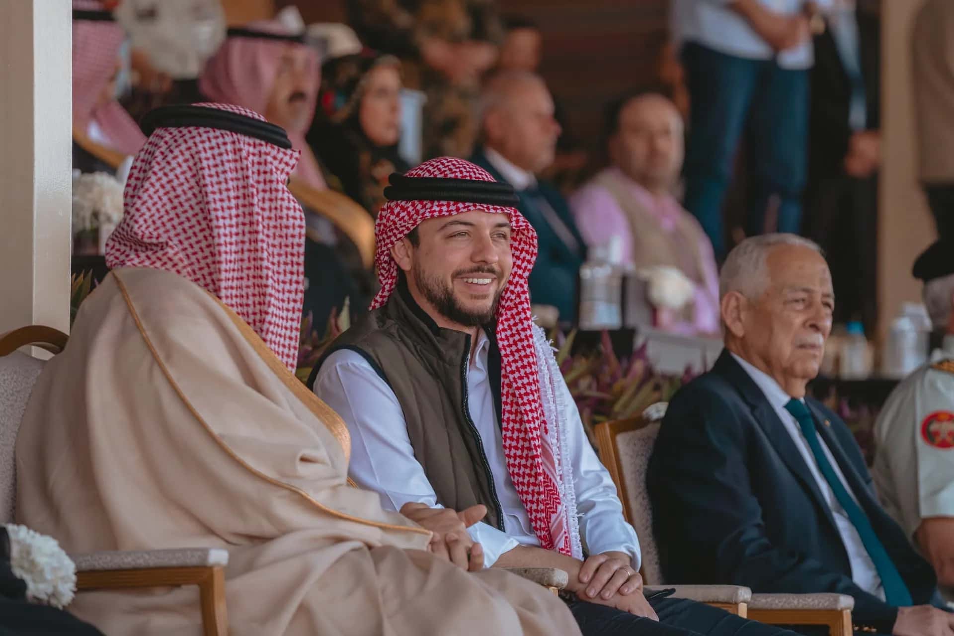 الدار - وصل سمو ولي العهد إلى منطقة وادي رم لرعاية فعاليات الحفل الخت