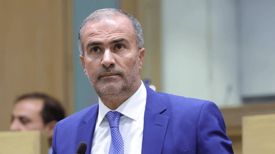 الدار - انتقد النائب آية الله فريحات مسار تنفيذ "رؤية التحديث الاقتصاد