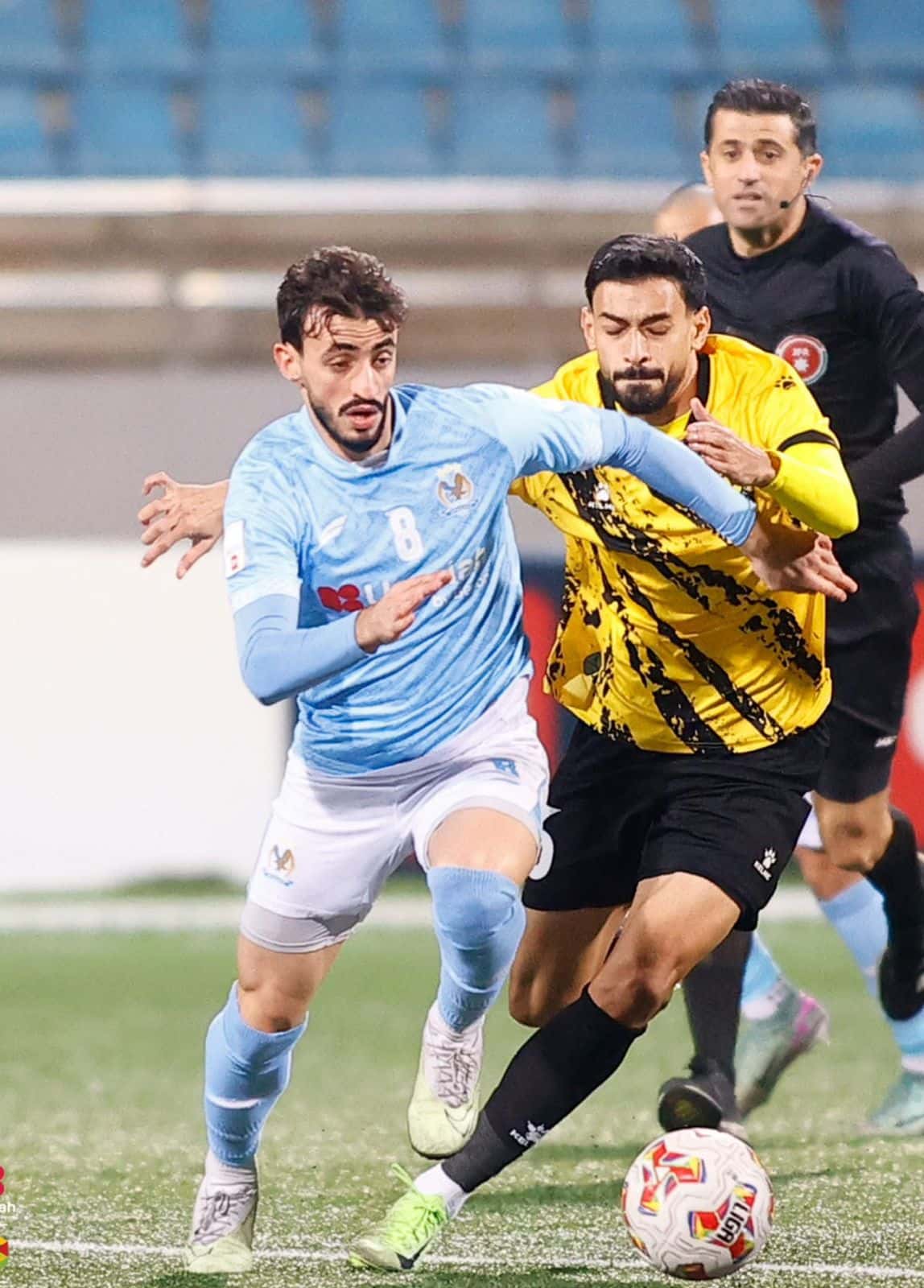 الدار - أعلن ناديا الفيصلي والحسين إربد تشكيلتَيهما للقاء القمة في ال